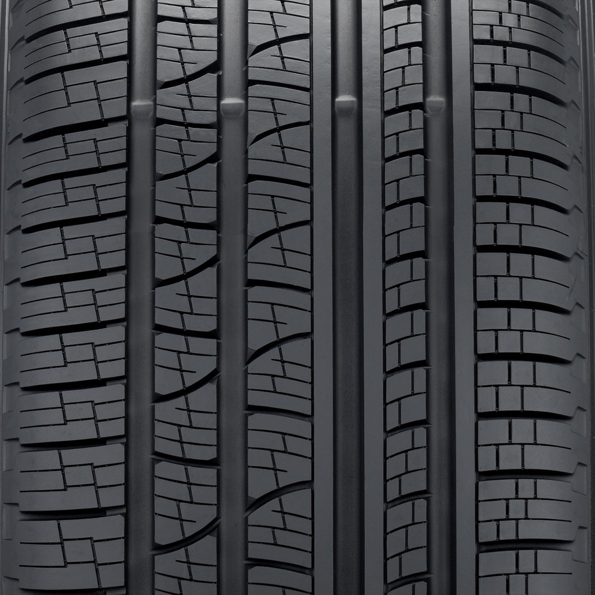 987974_pneu-215-60-r17-scorpion-verde-all-season-100h-pirelli_z4_637728149818945671